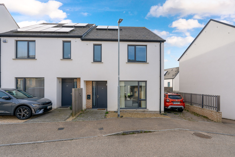 Photo of The Way, Scholarstown Wood, Dublin 16, D16 N4X5