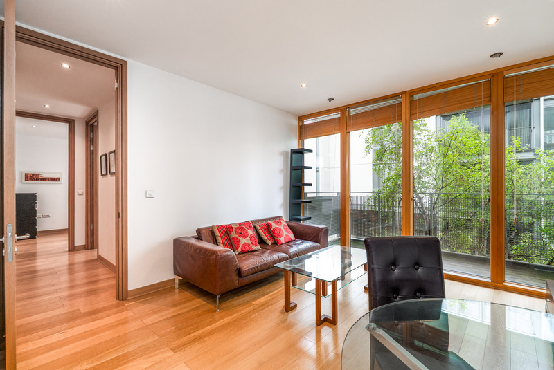 Photo of Thomastown House, Spencer Dock, IFSC, Dublin 1, D01 F624