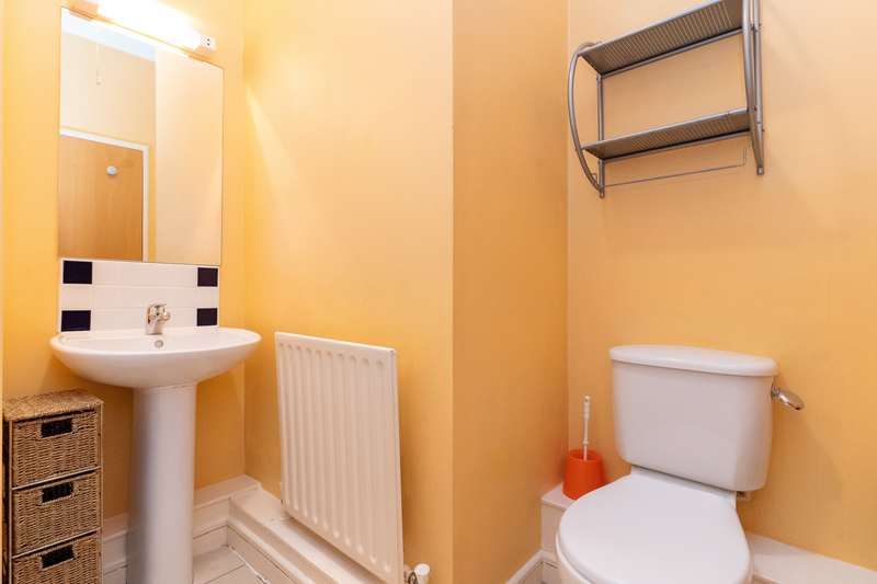 Photo of Aran House, Custom House Square, IFSC, Dublin 1, D01 FX48
