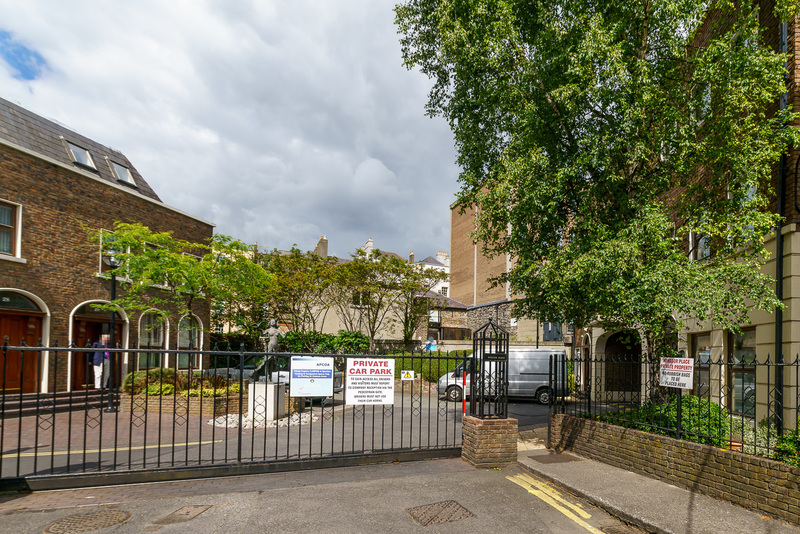 Photo of Windsor Court, Windsor Place, Pembroke Street, Dublin 2, D02 XT38