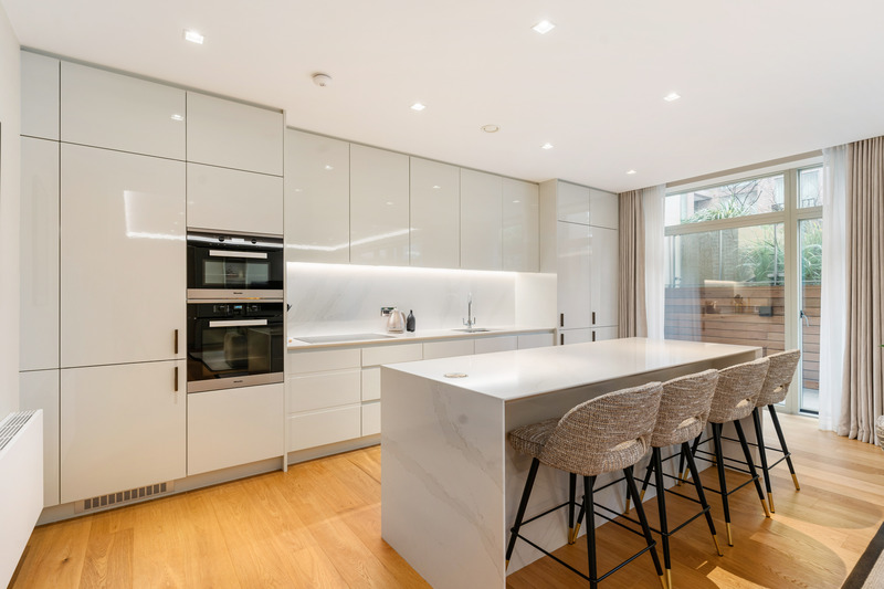 Photo of The Blake, Lansdowne Place, Ballsbridge, Dublin 4, D04 Y1E8