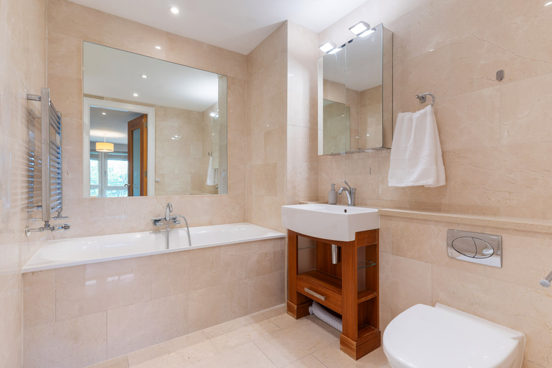 Photo of APARTMENT 16, SHREWSBURY SQUARE, SANDYMOUNT AVENUE, DUBLIN 4, D04 HK85
