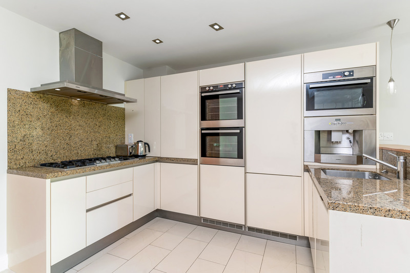 Photo of Apartment 34, Shrewsbury Square, Sandymount Avenue, Dublin 4, D04 KN67