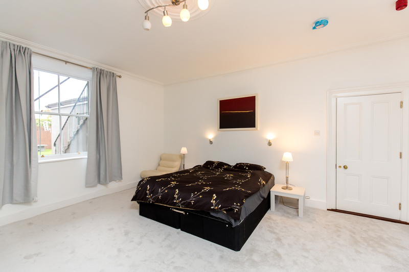 Photo of 36 Elgin Road, Dublin 4, D04 TR82