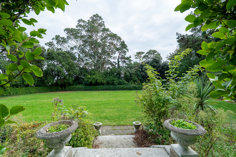 Photo of DUN MHUIRE, SEAFIELD ROAD, KILLINEY, CO. DUBLIN, A96 R590