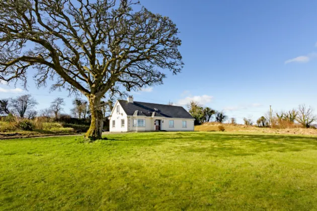 Photo of Carrickbanagher, Drumfin, Co. Sligo, F52X957