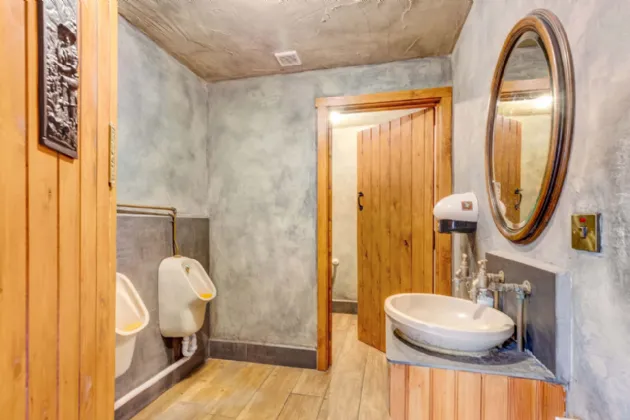 Photo of Gartlan's, The Thatch, Lower Main Street, Kingscourt, Co. Cavan, A82 A0D9