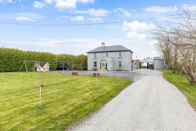 Photo of Eyrecourt Demesne (The Entire), On Approx. 56.27 Hec (138.99 Acres), Eyrecourt, County Galway, H53HC85