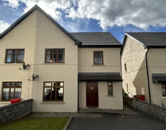 Photo of 5 Sli Aonghusa, Aras Na Ri, Cashel, Co Tipperary, E25WK64