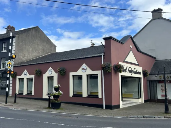 Photo of Bank Place, Cashel, Co.Tipperary, E25TK88