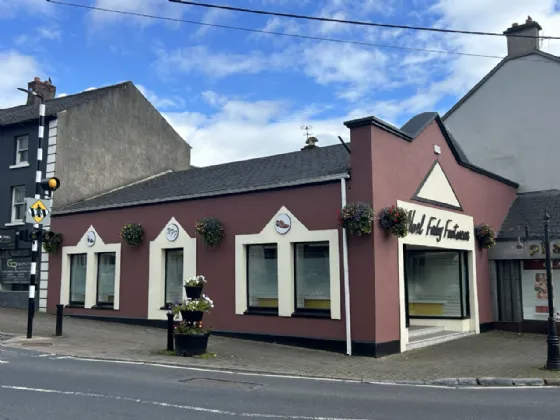 Photo of Bank Place, Cashel, Co.Tipperary, E25TK88