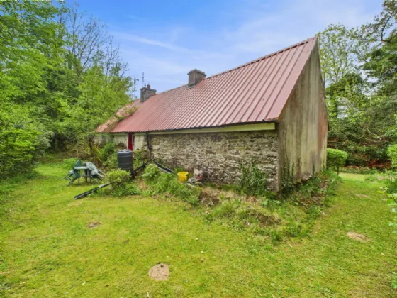 Photo of Country Cottage, Blakefield, Toomevara, Nenagh, Co. Tipperary, E45 AH51