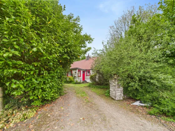 Photo of Country Cottage, Blakefield, Toomevara, Nenagh, Co. Tipperary, E45 AH51