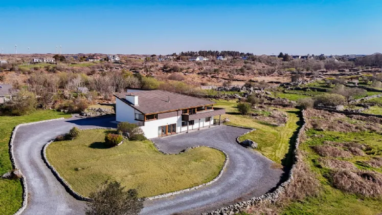 Photo of Carraig an Aifrenn, Baile Eamon, Spiddal, Co. Galway, H91 TW5K