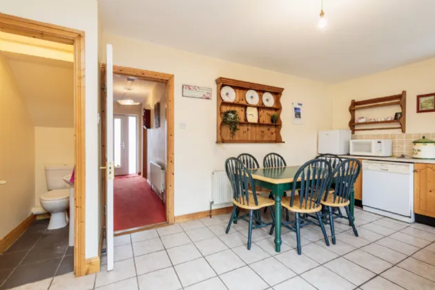 Photo of 8 College Green, Summerhill, Wexford Town, Co. Wexford, Y35 V1F1