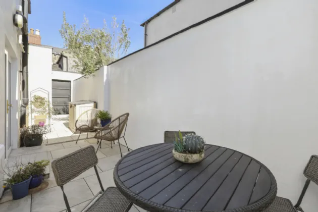 Photo of 4 Sarsfield Street, Phibsborough, Dublin 7, D07 H9N9