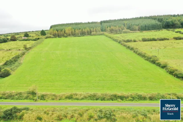 Photo of Meenleitrim, Knocknagoshel, Co. Kerry, V92 YD9K