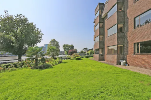 Photo of 10 Strand Court, O' Callaghan Strand, Limerick, V94N220