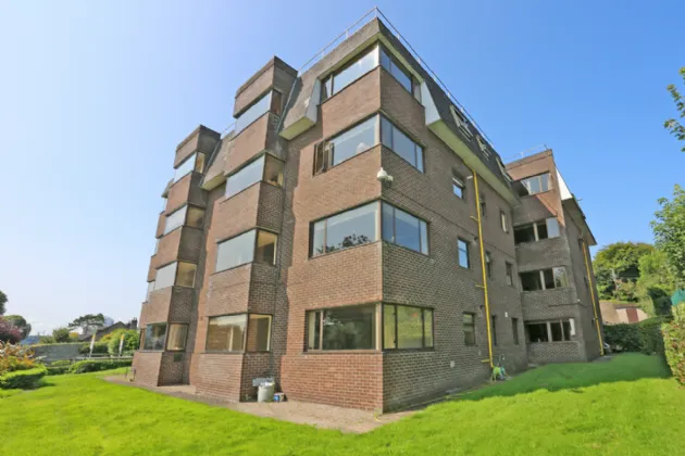 Photo of 10 Strand Court, O' Callaghan Strand, Limerick, V94N220