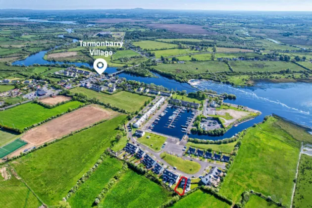 Photo of 17 Harbour View, Tarmon Harbour, Termonbarry, Co. Roscommon, N39 TF88