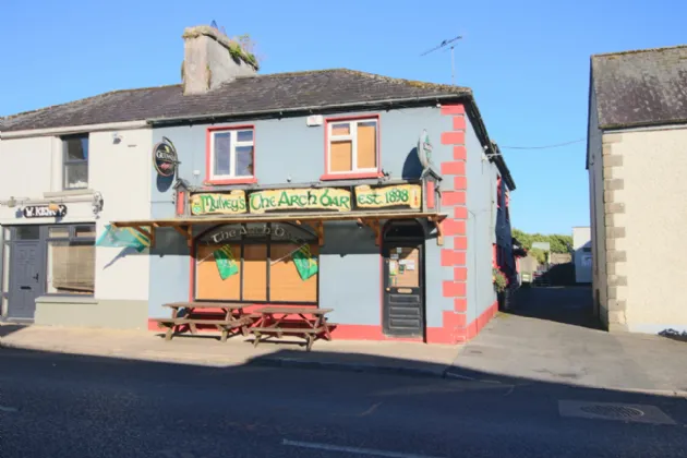 Photo of The Arch Bar, Jamestown, Carrick-on-Shannon, Co. Leitrim, N41 WY17