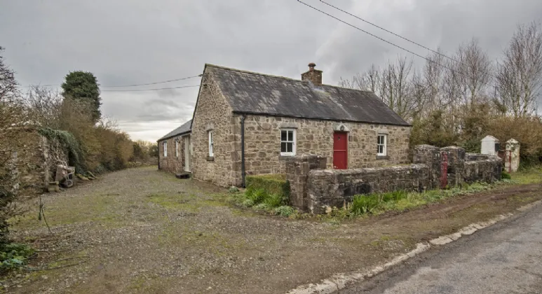 Photo of Lyrattin Cottage, Ballinamult, Co Waterford, E91C567