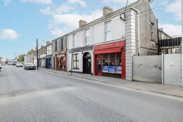 Photo of Commercial House, 28 Upper Main Street, Rush, Co. Dublin, K56 YN32