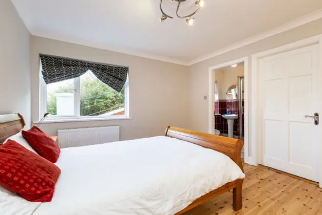 Photo of Hillside, Tinnacarrick, Newbawn, Co. Wexford, Y35P894