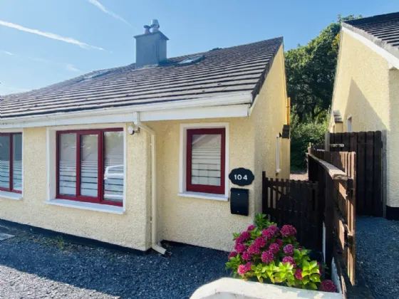 Photo of 104 Clifden Glen, Clifden, Co.Galway