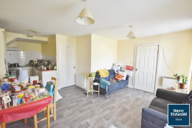 Photo of 8 South Quay, Newcastle West, Co. Limerick, V42 Y990