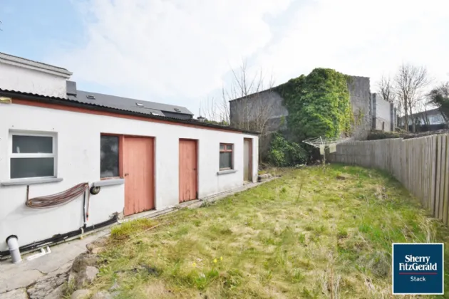 Photo of 8 South Quay, Newcastle West, Co. Limerick, V42 Y990