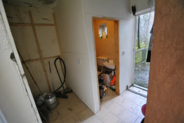 Photo of Main Street, Roscrea, Co. Tipperary, E53 VP76