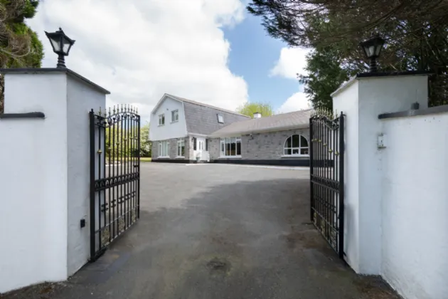 Photo of Ballinahina, Whites Cross, Co. Cork, T23 YN56