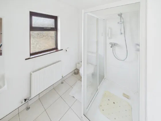 Photo of Otway Lodge, Dromineer, Nenagh, Co. Tipperary, E45D785