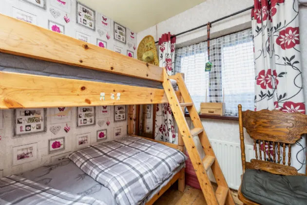 Photo of 95 Kennedy Park, Wexford, Y35 D2H4