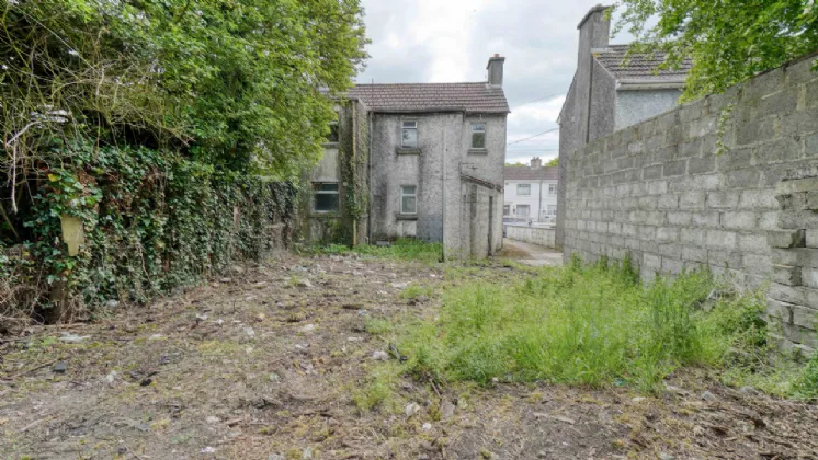 Photo of 37 Saint John's Square, Portlaoise, Laois, R32T1HW