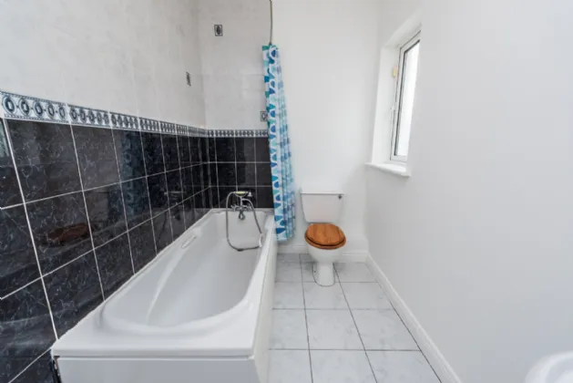 Photo of 4 The Grove, Sallins Park, Sallins, Co. Kildare, W91 X4C4