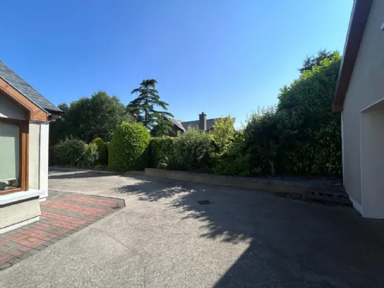 Photo of Teach Garbh Coil, Dualla Road, Cashel, Co Tipperary, E25P761