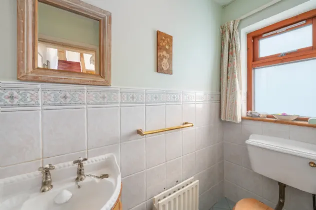 Photo of 2 Castletroy Heights, Golf Links Road, Castletroy, Limerick, V94 P3YD