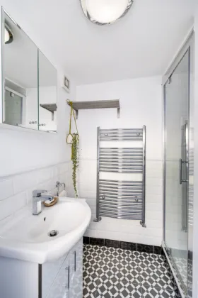 Photo of 45 West Road, East Wall, Dublin 3, D03 FT95