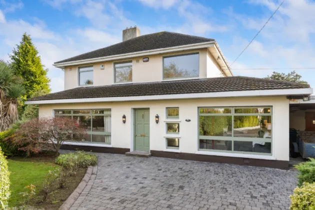 Photo of 1 Beech Park Drive, Foxrock, Dublin 18, D18 XA70