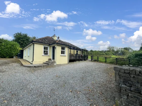 Photo of Ballinderry, Nenagh, Co. Tipperary, E45 KP70