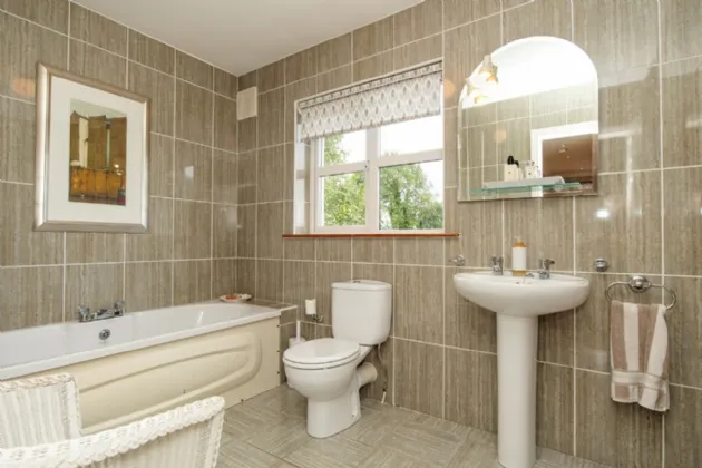 Photo of 17 Burgess Court, Kells, Co Kilkenny, R95 P592