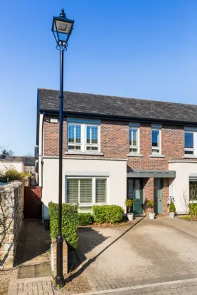 Photo of 54 Diswellstown Manor, Castleknock, Dublin 15, D15 KW2V