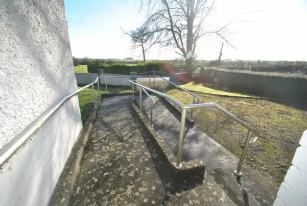 Photo of Former Rathcabbin Health Centre, Derry, Rathcabbin, Co. Tipperary, R42 FH22