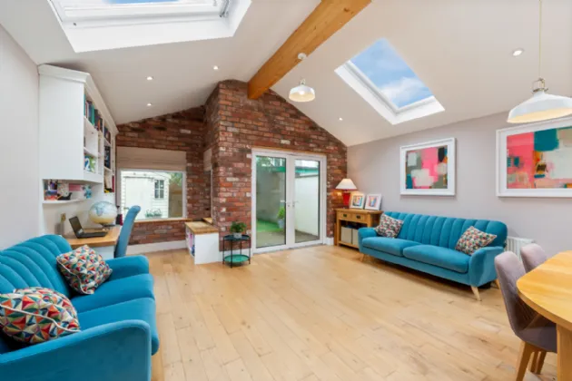 Photo of 19 Iveleary Road, Whitehall, Dublin 9, D09 RH74