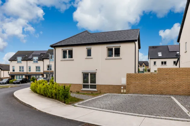 Photo of 105 Drumnigh Manor, Portmarnock, Co. Dublin, D13 RF6H