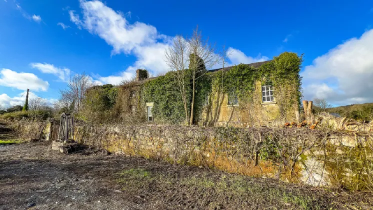 Photo of Woodstock School & Residence, Clodiagh, Inistioge, Co Kilkenny