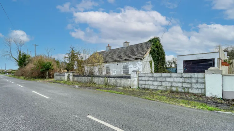 Photo of Shannon Road, Mountrath, Co. Laois