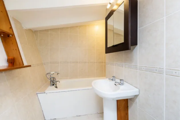 Photo of Quay Road, Fethard, Co Wexford, Y34 Y478